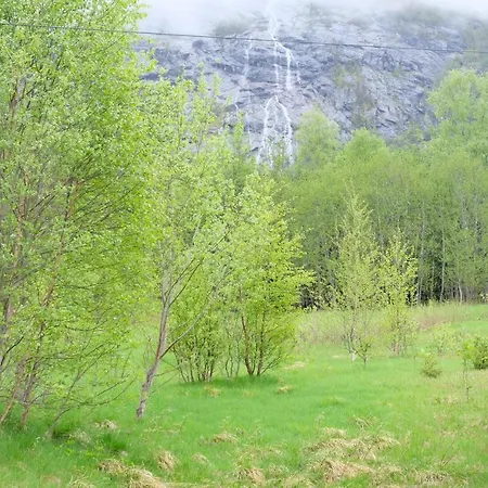 Lake View Holiday Stay In Jolster Årdal Exterior photo