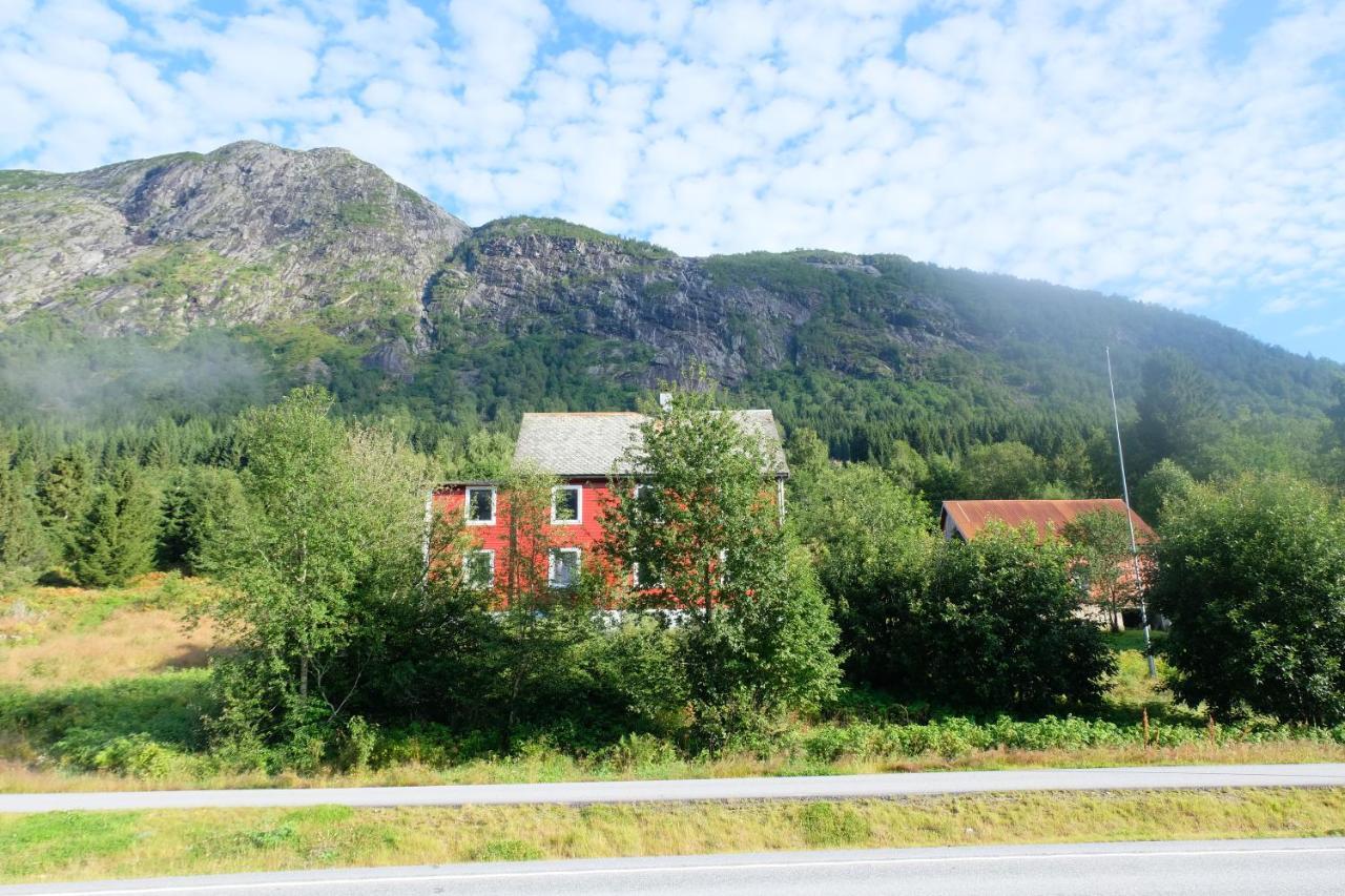 View In Jolster Apartment